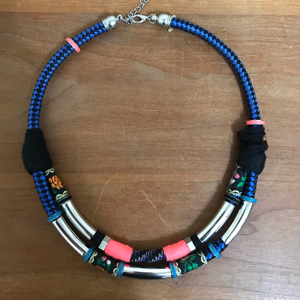 Forever21 Threaded Tribal Wire Necklace